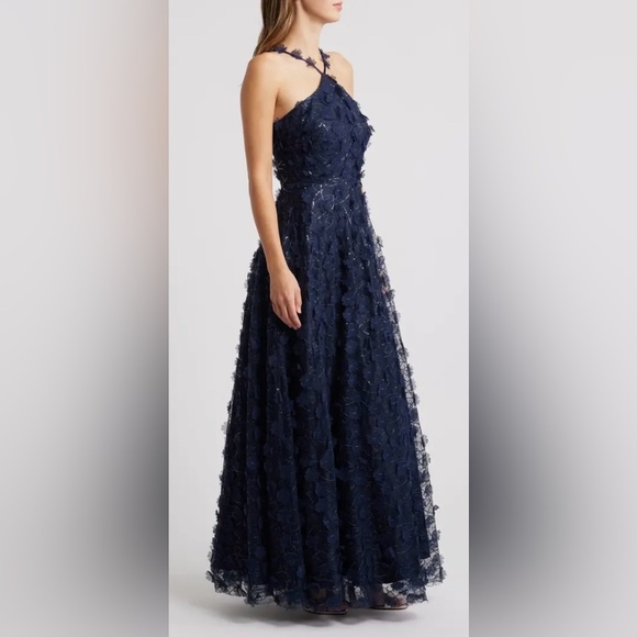 NWOT Eliza J Floating 3D Flowers Halter Style Navy Blue Ball Gown Sz 10 - Picture 3 of 10